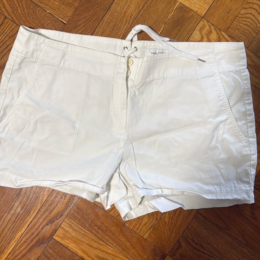 Nautica Women's white short